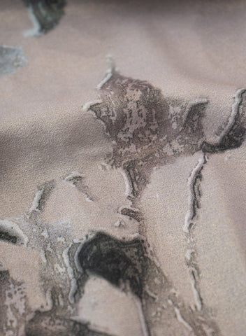 (Pre Cut -1 Meter) Shimmer Georgette Grey Color Floral Digital Print Fabric