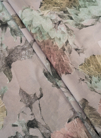 (Pre Cut -5 Meter)Shimmer Georgette Grey Color Floral Digital Print Fabric