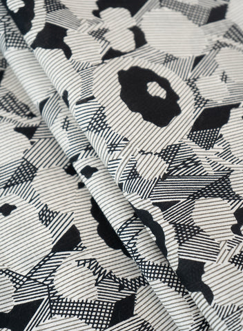 (Pre Cut 1-Meter) Pure Cotton Cambric Black And White Color Abstract Pattern Fabric.