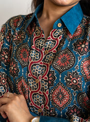 Diya – Classic Button-Down Pure Muslin Shirt with Artistic Print